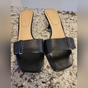 Nine West Adorable Black Kitten Heel Women's Sandals